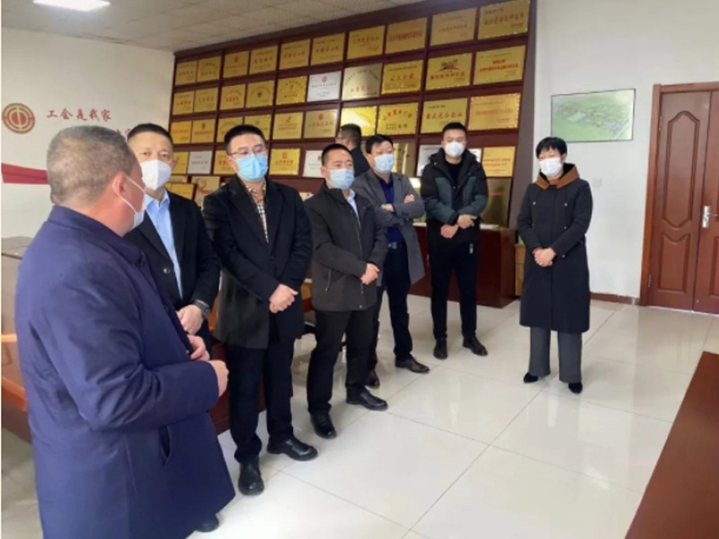 上海麥金地集團(tuán)股份公司到金秋農(nóng)牧公司考察洽談預(yù)制菜產(chǎn)業(yè)項(xiàng)目